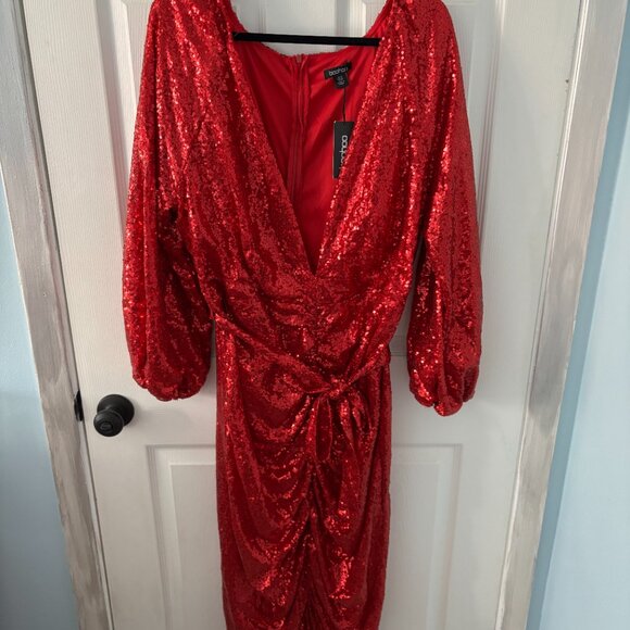NWT Boohoo Red Sequin Dress - Picture 3 of 5